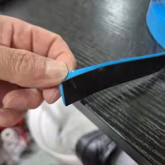 1mm Thickness Black PE Foam Tape with Acrylic Adhesive and Blue Liner for Easy to Move Applications